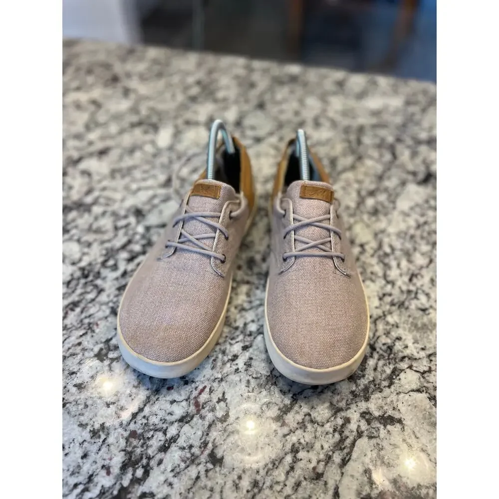 Chaco men’s Davis lace shoe size 8